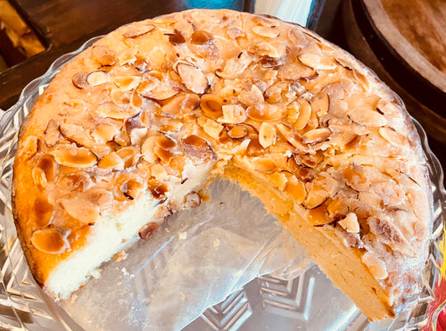 Mary keto almond cake